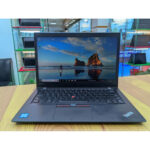 Lenovo ThinkPad T470s Core I7 7th Gen Ram 8 GB DDR4 SSD 256 GB Nvme / M.2 Display 14" FHD Charger