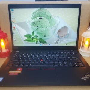 Lenovo ThinkPad X390 Core I3 8th Gen Ram 8 GB DDR4 SSD 256 GB Nvme Display 13.3" HD Original Charger
